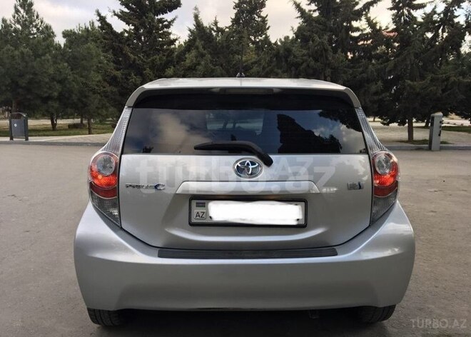 Toyota Prius 2012, 128,000 km - 1.5 л - Bakı