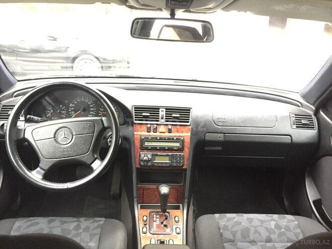 Mercedes C 200 1999, 271,000 km - 2.0 l - Bakı