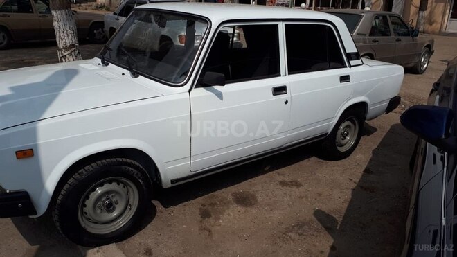 LADA (VAZ) 2107 2005, 263,000 km - 1.6 л - Bakı