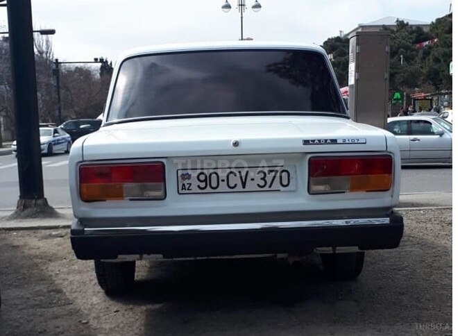 LADA (VAZ) 2107 2005, 263,000 km - 1.6 л - Bakı