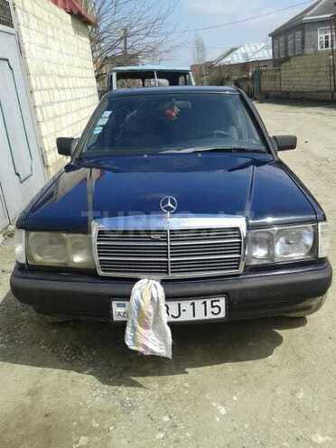 Mercedes 190 1990, 79,000 km - 1.8 л - Qusar