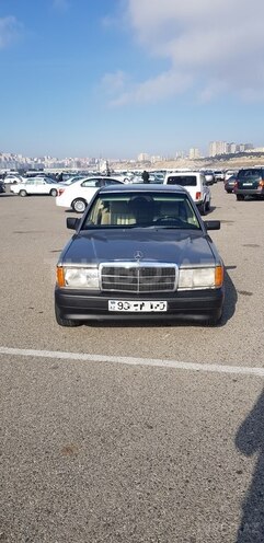 Mercedes 190 1990, 288,880 km - 1.8 l - Bakı