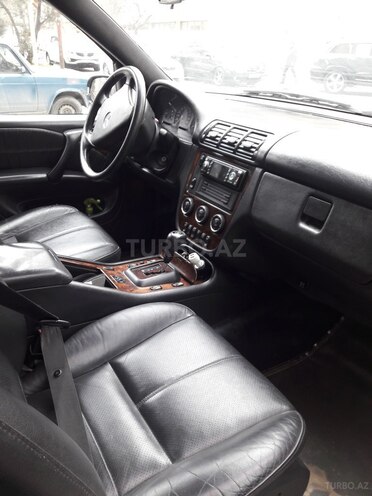 Mercedes ML 270 2003, 280,000 km - 2.7 l - Bakı