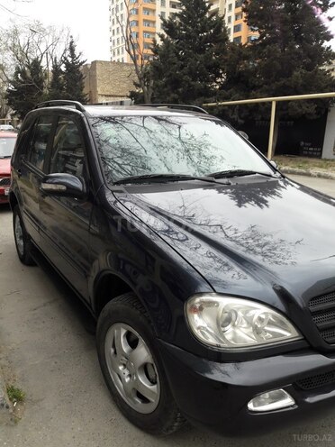 Mercedes ML 270 2003, 280,000 km - 2.7 l - Bakı