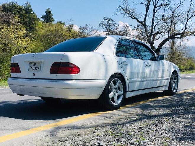 Mercedes E 240 1999, 250,000 km - 2.4 l - Zaqatala
