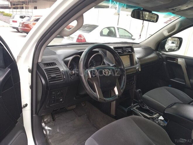 Toyota Prado 2011, 210,000 km - 2.7 l - Bakı