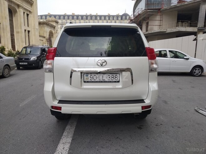 Toyota Prado 2011, 210,000 km - 2.7 l - Bakı