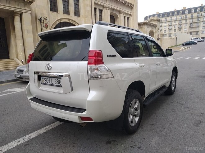 Toyota Prado 2011, 210,000 km - 2.7 l - Bakı