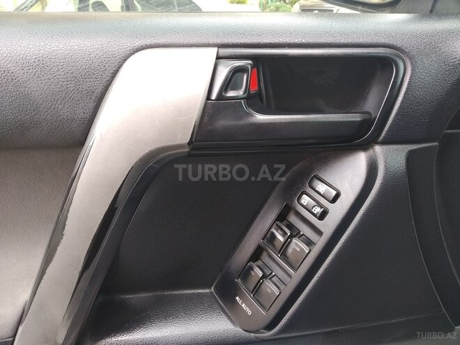 Toyota Prado 2011, 210,000 km - 2.7 l - Bakı