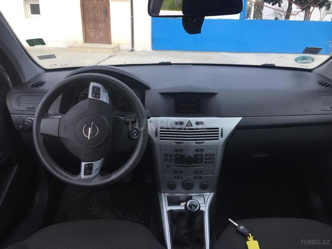 Opel Astra 2009, 182,900 km - 1.4 л - Bakı
