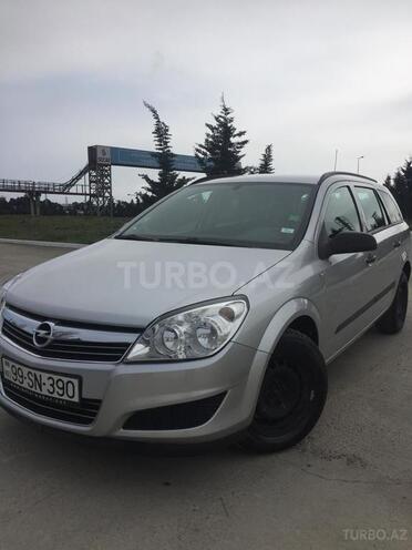 Opel Astra 2009, 182,900 km - 1.4 л - Bakı