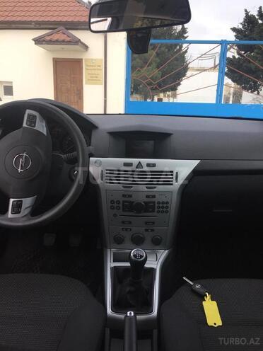 Opel Astra 2009, 182,900 km - 1.4 л - Bakı