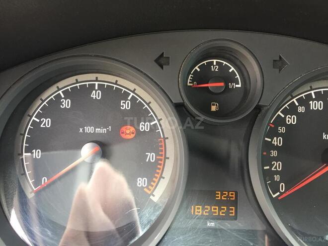 Opel Astra 2009, 182,900 km - 1.4 л - Bakı