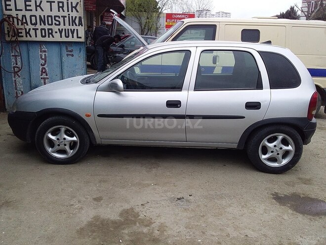 Opel Vita 1999, 276,100 km - 1.4 l - Bakı