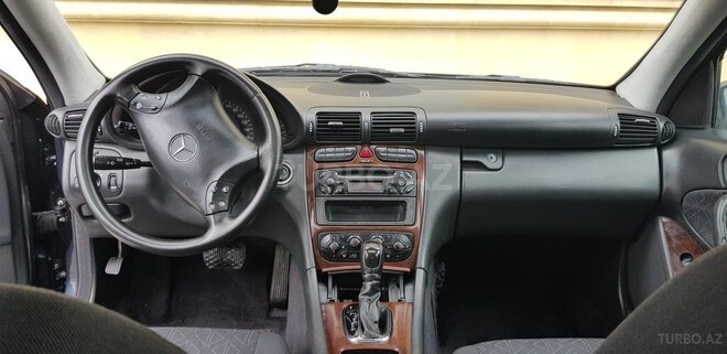 Mercedes C 240 2000, 271,000 km - 2.6 l - Bakı