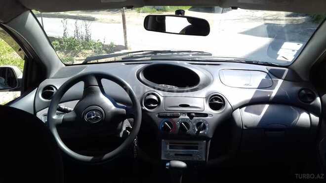 Toyota Vitz 2002, 191,600 km - 1.3 l - Bakı
