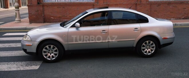 Volkswagen Passat 2001, 245,123 km - 1.8 l - Gəncə