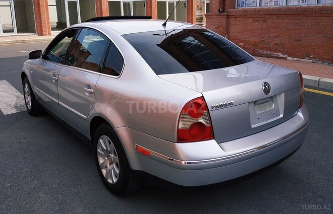 Volkswagen Passat 2001, 245,123 km - 1.8 l - Gəncə