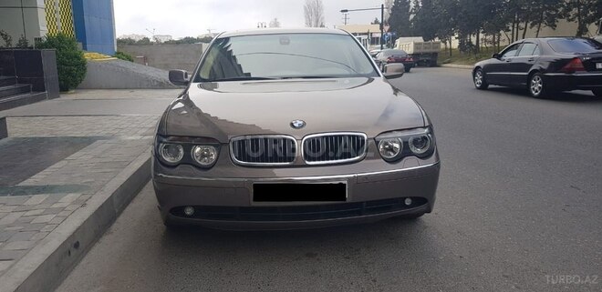 BMW 745 2004, 268,000 km - 4.5 l - Bakı