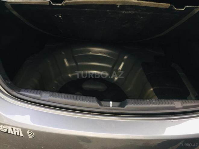 Hyundai Elantra 2014, 137,000 km - 1.8 l - Bakı