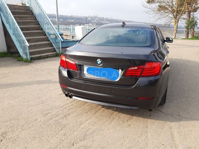 BMW 530 2010, 187,000 km - 3.0 l - Quba