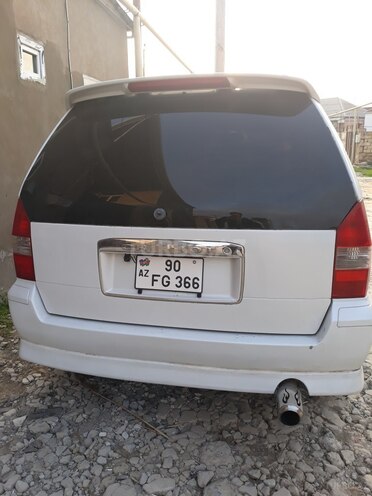 Mitsubishi Chariot 2000, 271,654 km - 2.4 l - Bakı