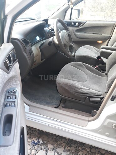 Mitsubishi Chariot 2000, 271,654 km - 2.4 l - Bakı