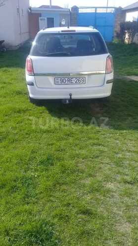 Opel Astra 2005, 220,000 km - 1.7 l - İsmayıllı