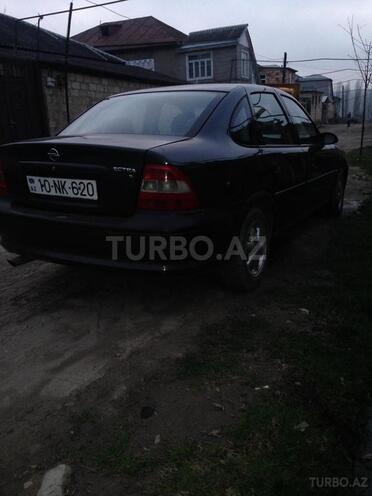 Opel Vectra 1996, 444,258 km - 0.2 l - Quba
