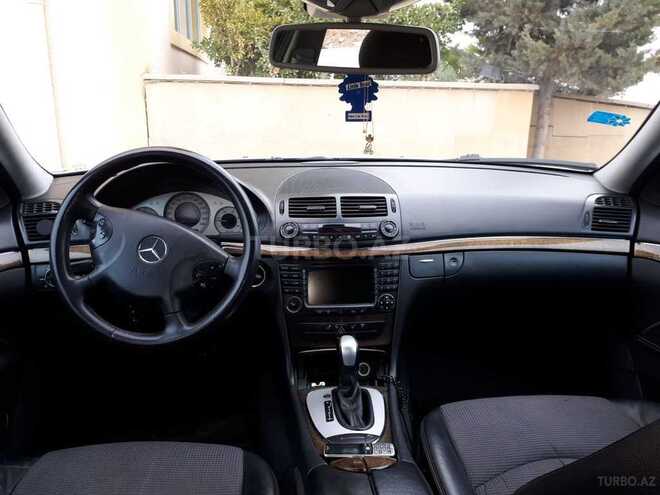 Mercedes E 320 2004, 100,000 km - 3.2 l - Bakı