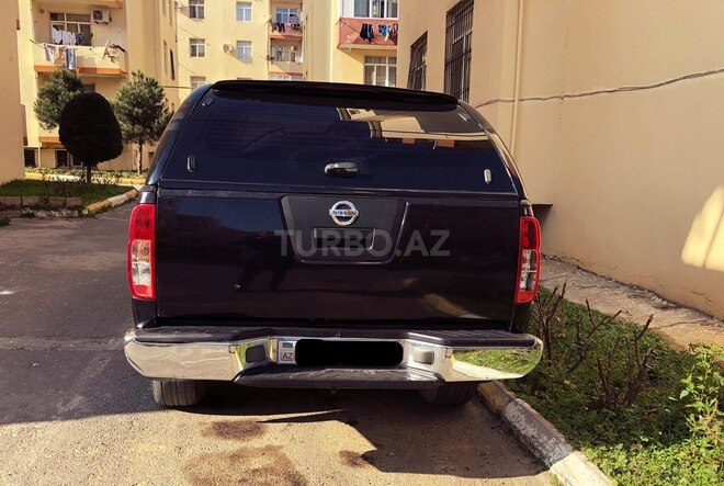 Nissan Navara 2012, 178,000 km - 2.5 l - Bakı
