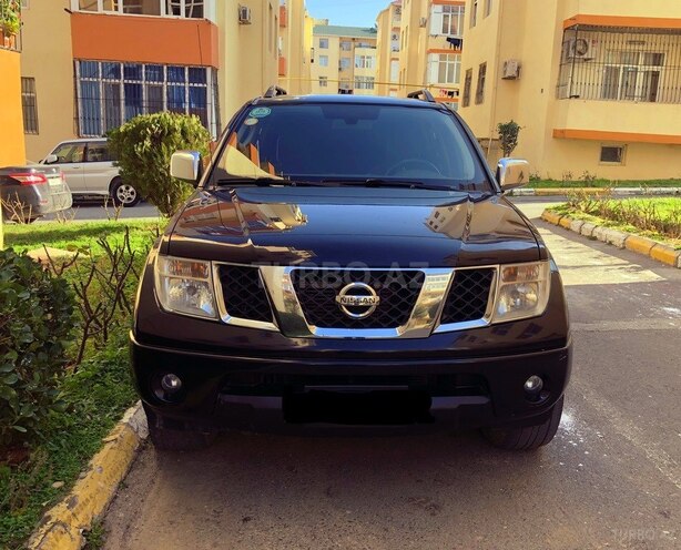 Nissan Navara 2012, 178,000 km - 2.5 l - Bakı