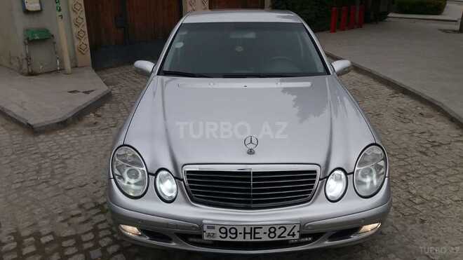 Mercedes E 220 2002, 193,000 km - 2.2 l - Bakı