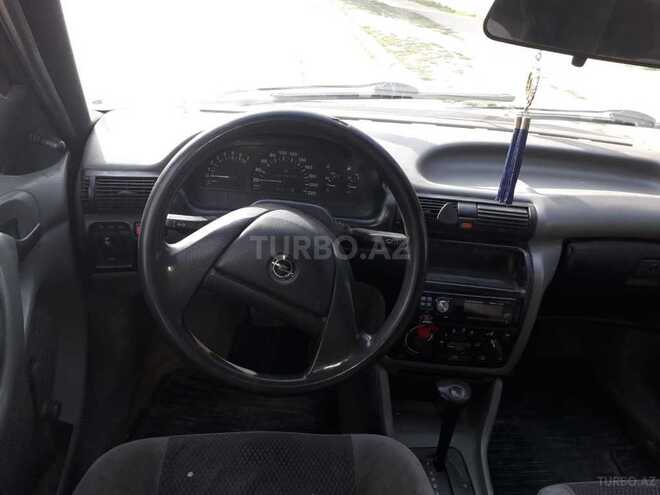 Opel Astra 1994, 230,500 km - 1.6 л - Bakı