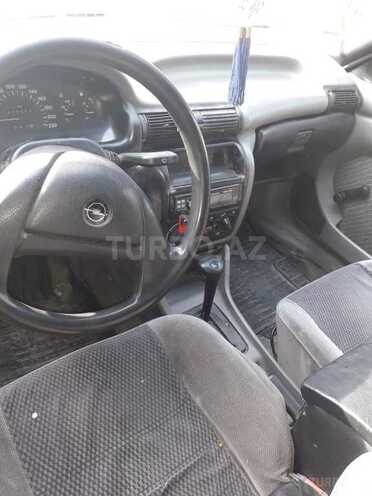 Opel Astra 1994, 230,500 km - 1.6 л - Bakı