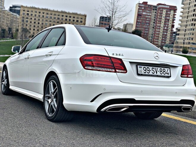 Mercedes E 250 2015, 35,000 km - 2.0 l - Bakı