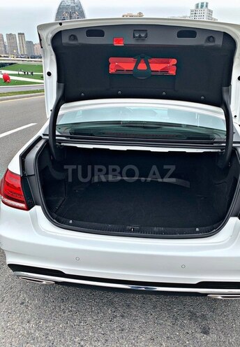 Mercedes E 250 2015, 35,000 km - 2.0 l - Bakı