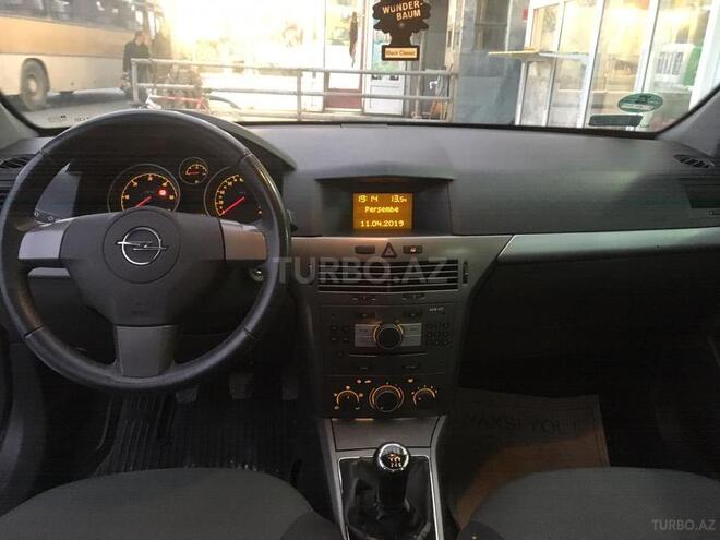 Opel Astra 2006, 226,000 km - 1.3 l - Bakı