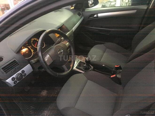 Opel Astra 2006, 226,000 km - 1.3 l - Bakı