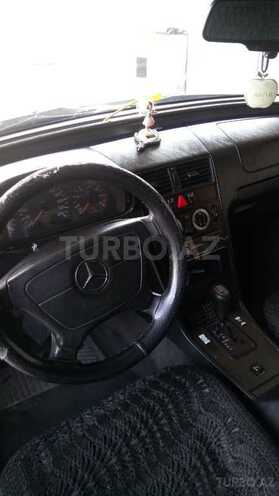 Mercedes C 180 1997, 300,000 km - 1.8 л - Zaqatala