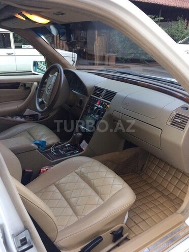 Mercedes C 230 1999, 236,000 km - 2.3 л - Bakı