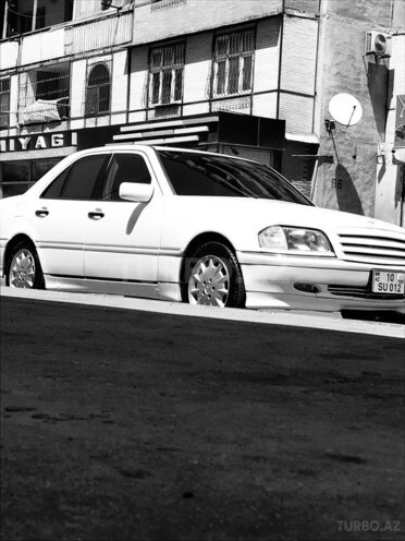 Mercedes C 230 1999, 236,000 km - 2.3 л - Bakı