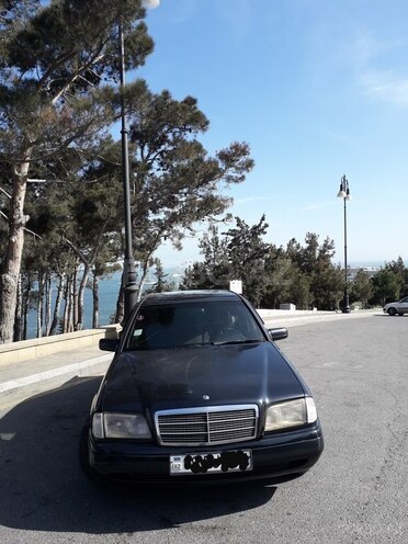 Mercedes C 180 1996, 410,000 km - 1.8 l - Bakı