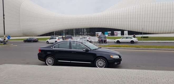 Volvo S80 2008, 181,000 km - 3.2 л - Bakı