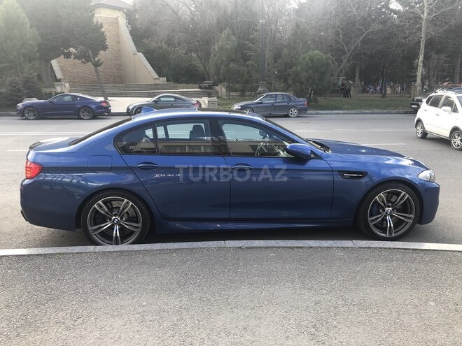 BMW M5 2012, 91,000 km - 4.4 l - Bakı