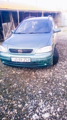 Opel Astra 1998, 124,000 km - 1.6 l - Zərdab