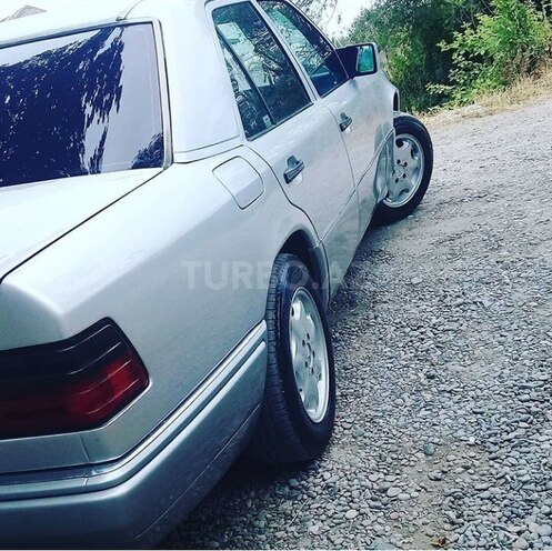 Mercedes C 220 1995, 125,333 km - 2.2 l - İmişli