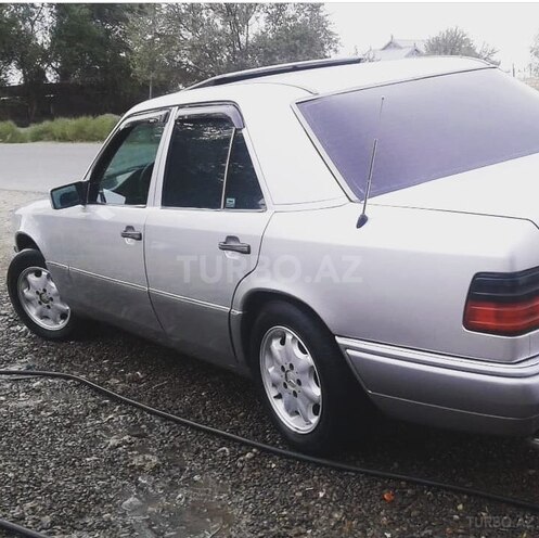 Mercedes C 220 1995, 125,333 km - 2.2 l - İmişli