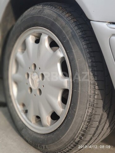 Mercedes E 320 1999, 206,000 km - 3.2 l - Bakı