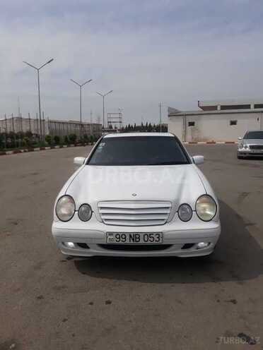 Mercedes E 220 2000, 999,999 km - 2.2 l - Bakı